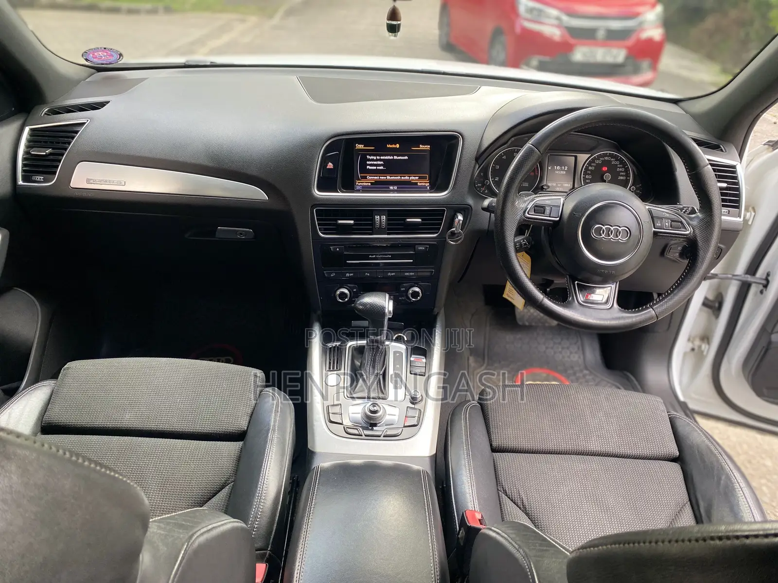 Audi Q3 2013 Pearl