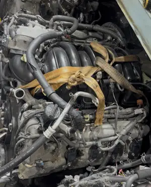 Toyota 3ur-Fe V8 Complete Engine Available
