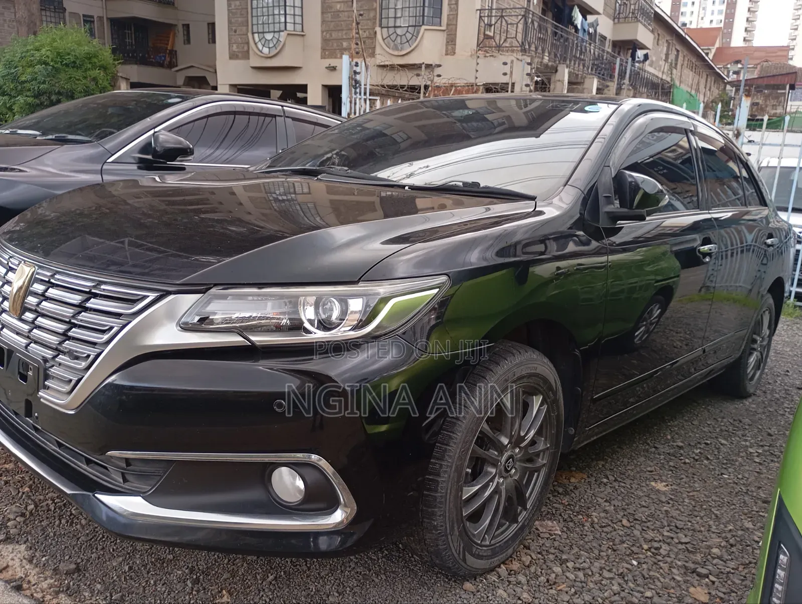Toyota Premio 2018 Black