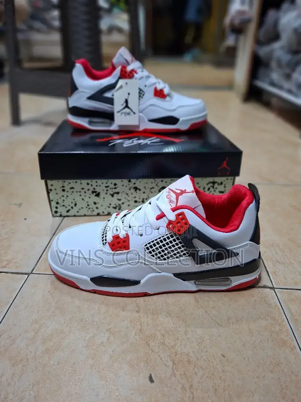Jordan 4 Sneakers