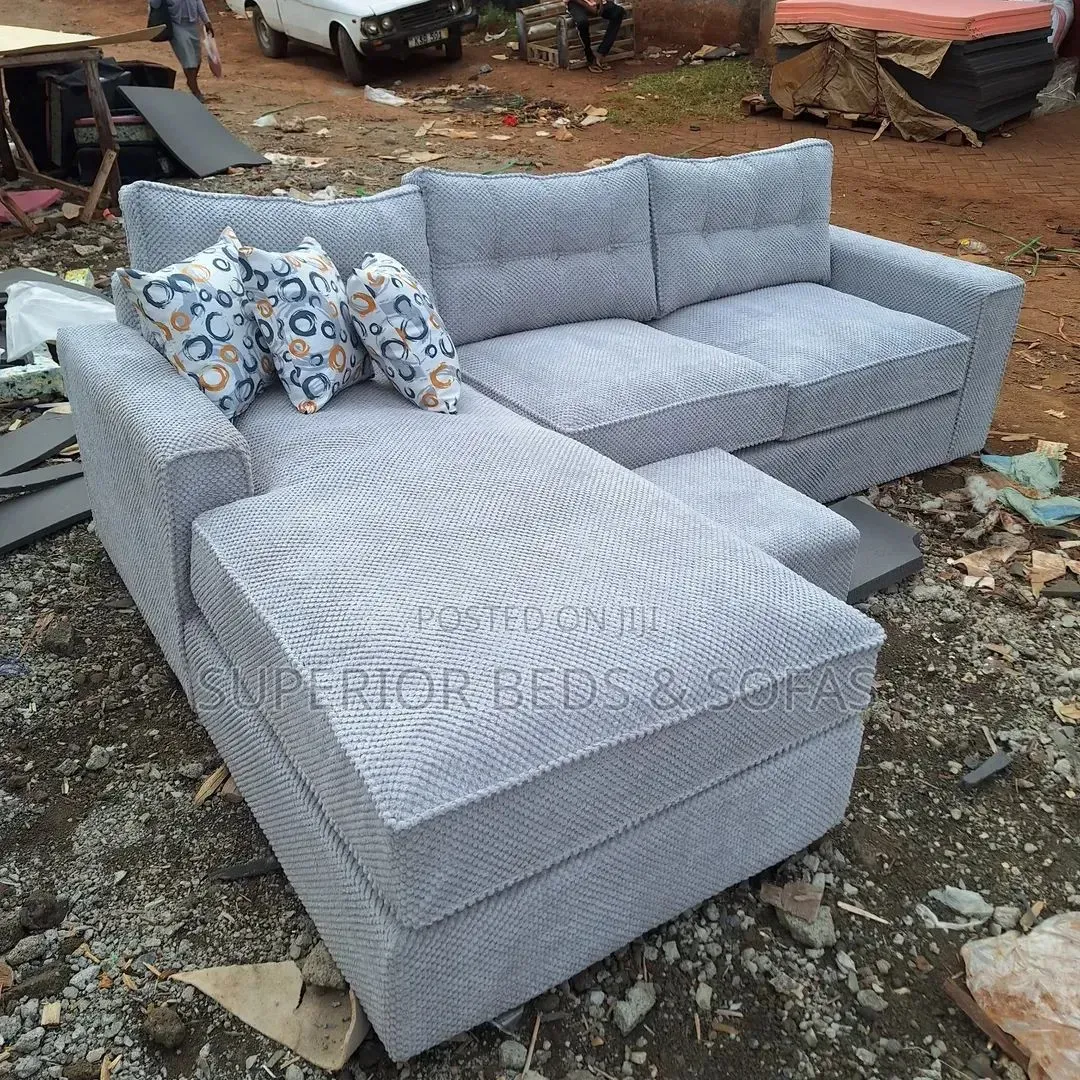 5 Seater Luxury Grey Sectional With Pillows