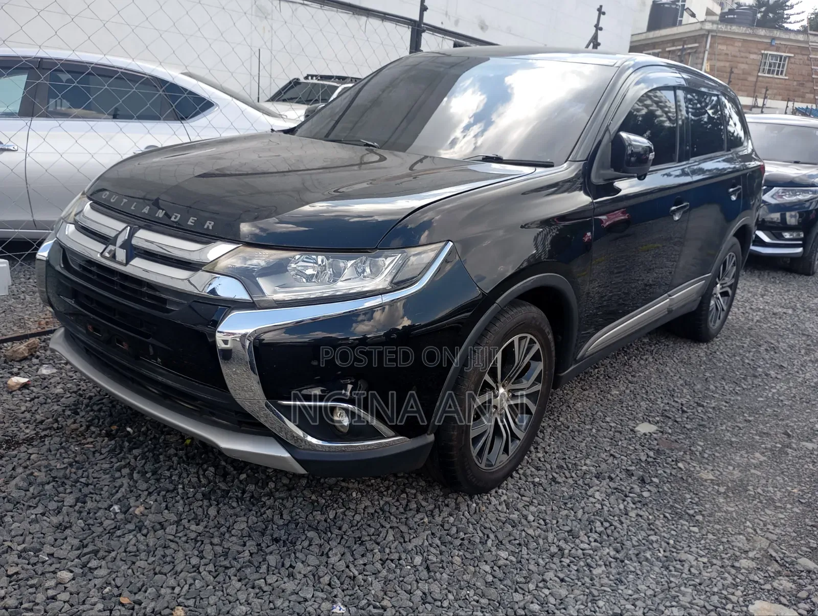 Mitsubishi Outlander 2015 Black