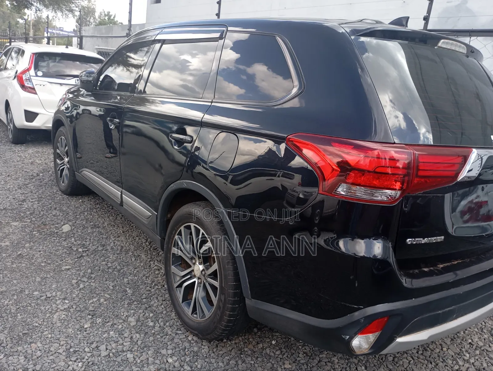 Mitsubishi Outlander 2015 Black