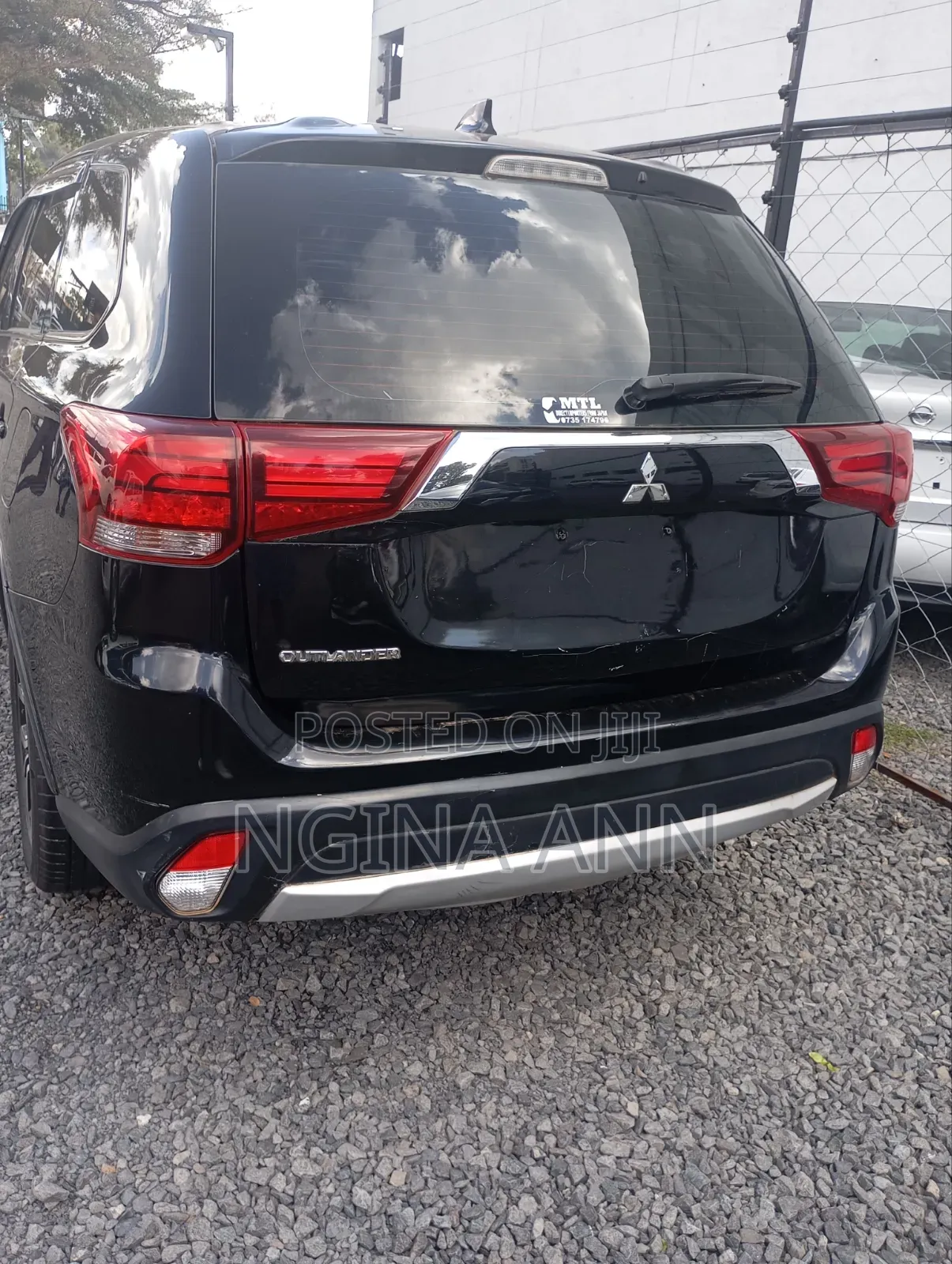 Mitsubishi Outlander 2015 Black