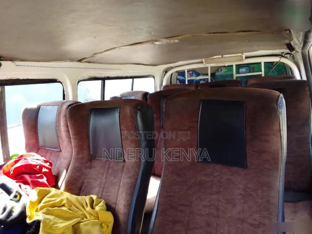 Toyota HiAce 2014 White - thumbnail 8