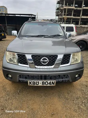 Nissan Navara 2.5 dCi Automatic 2011 Silver