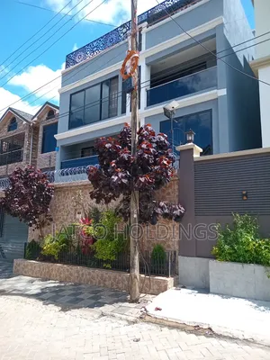 Furnished 7bdrm Townhouse / Terrace in Royal Park for rent