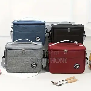 Spacious / Large Capacity Insulated Lunch Bag*