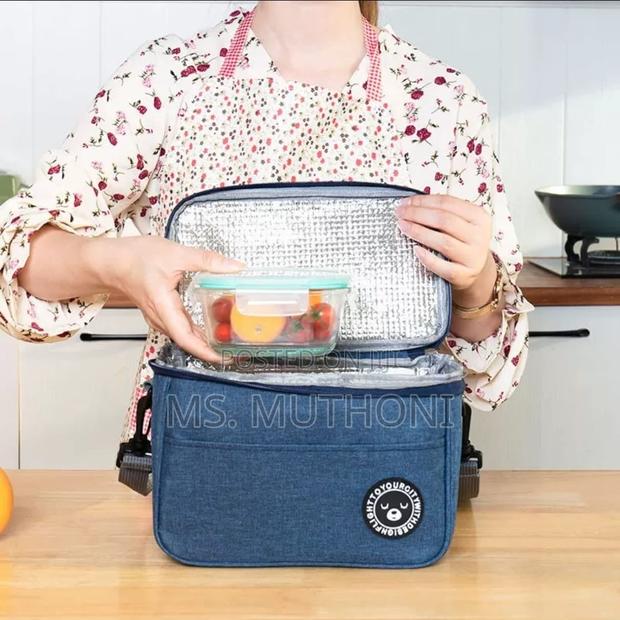 Spacious / Large Capacity Insulated Lunch Bag* - thumbnail 2