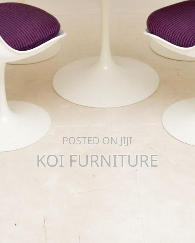 Coffee Table; Round Tulip Dining Marble Coffee Table - thumbnail 3