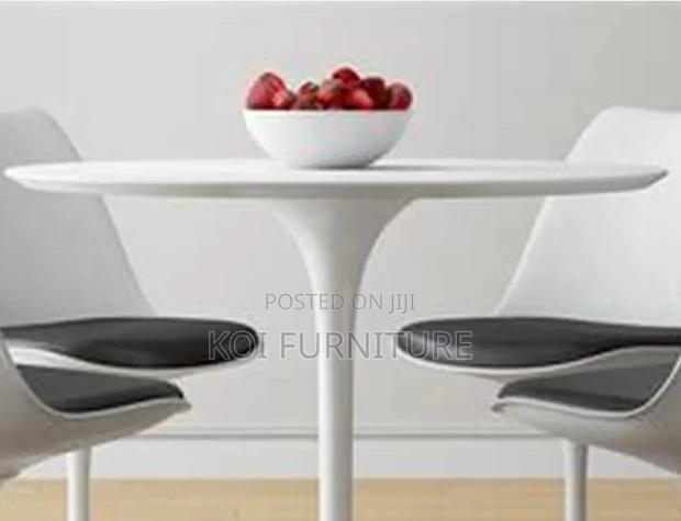 Coffee Table; Round Tulip Dining Marble Coffee Table - thumbnail 4