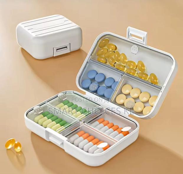 7-Grid Portable Pill Box - thumbnail 2