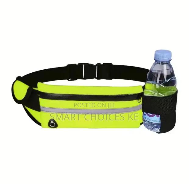 Waterproof Running Waist Bag - thumbnail 4