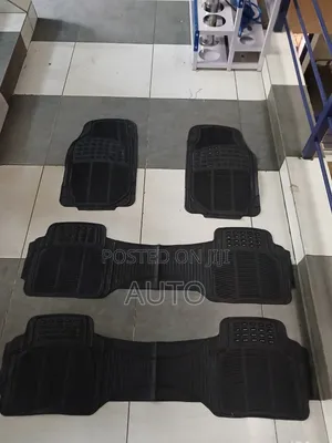 7 Seater Car Floor Mats – Heavy Duty Full Set Mats
