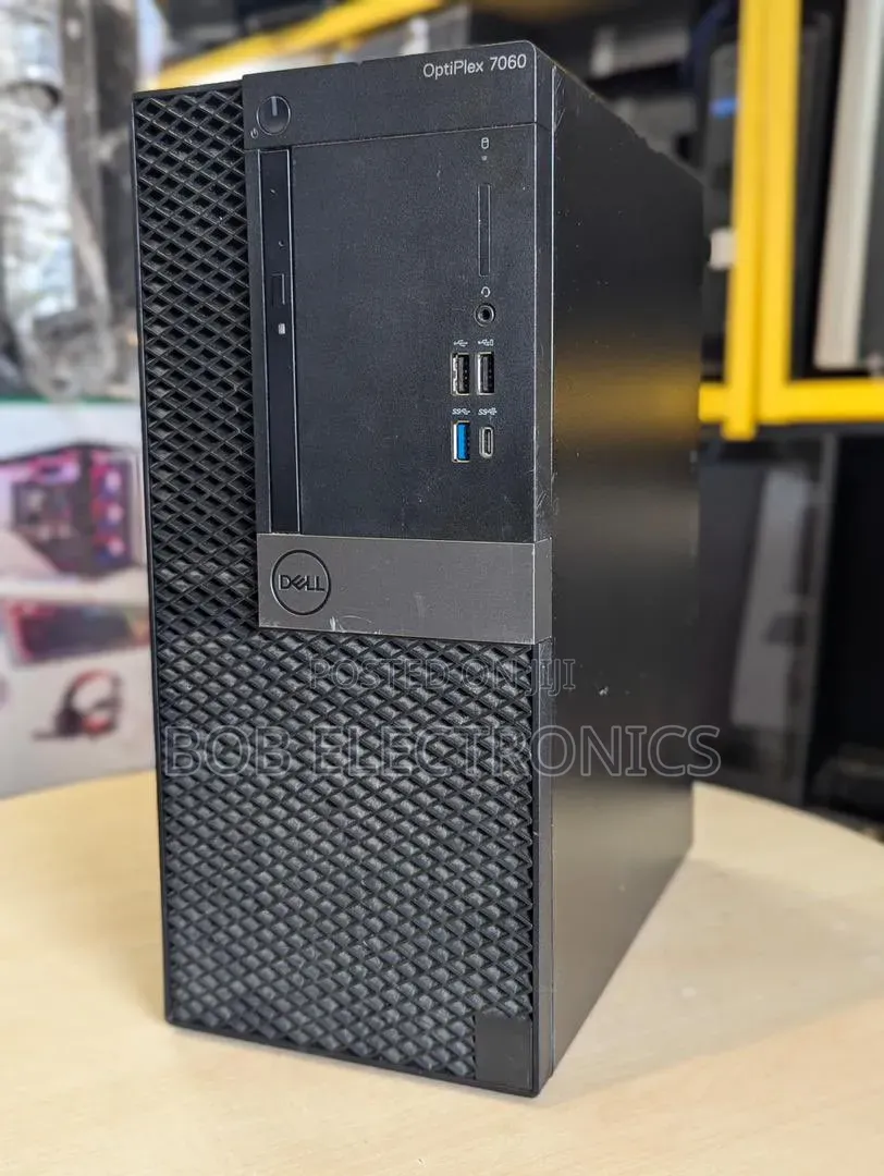 Desktop Computer Dell OptiPlex 7060 8GB Intel Core i7 SSD 256GB