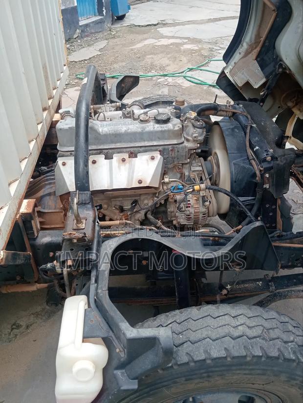 Mitsubishi Fuso Canter - thumbnail 7
