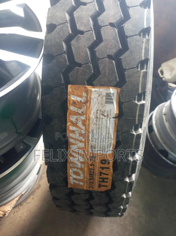 315/80r22.5 Townhall