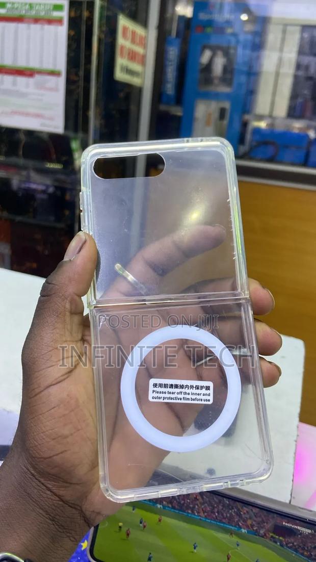 Leather Magsafe Cases for Galaxy Flip 7 - thumbnail 3