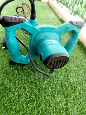 Makita Electric Paint Mixer (Used)