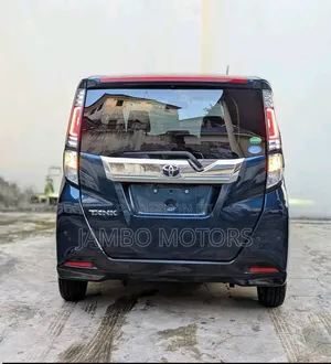 Toyota Tank 1.0 FWD 2020 Blue