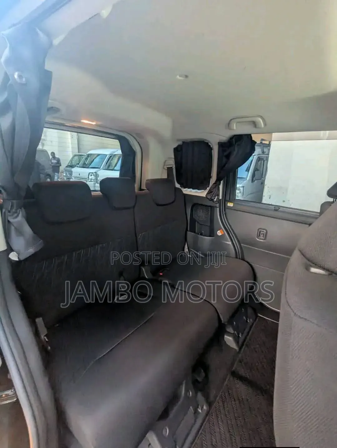 Toyota Tank 1.0 FWD 2020 Blue