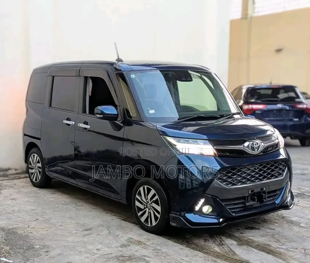 Toyota Tank 1.0 FWD 2020 Blue
