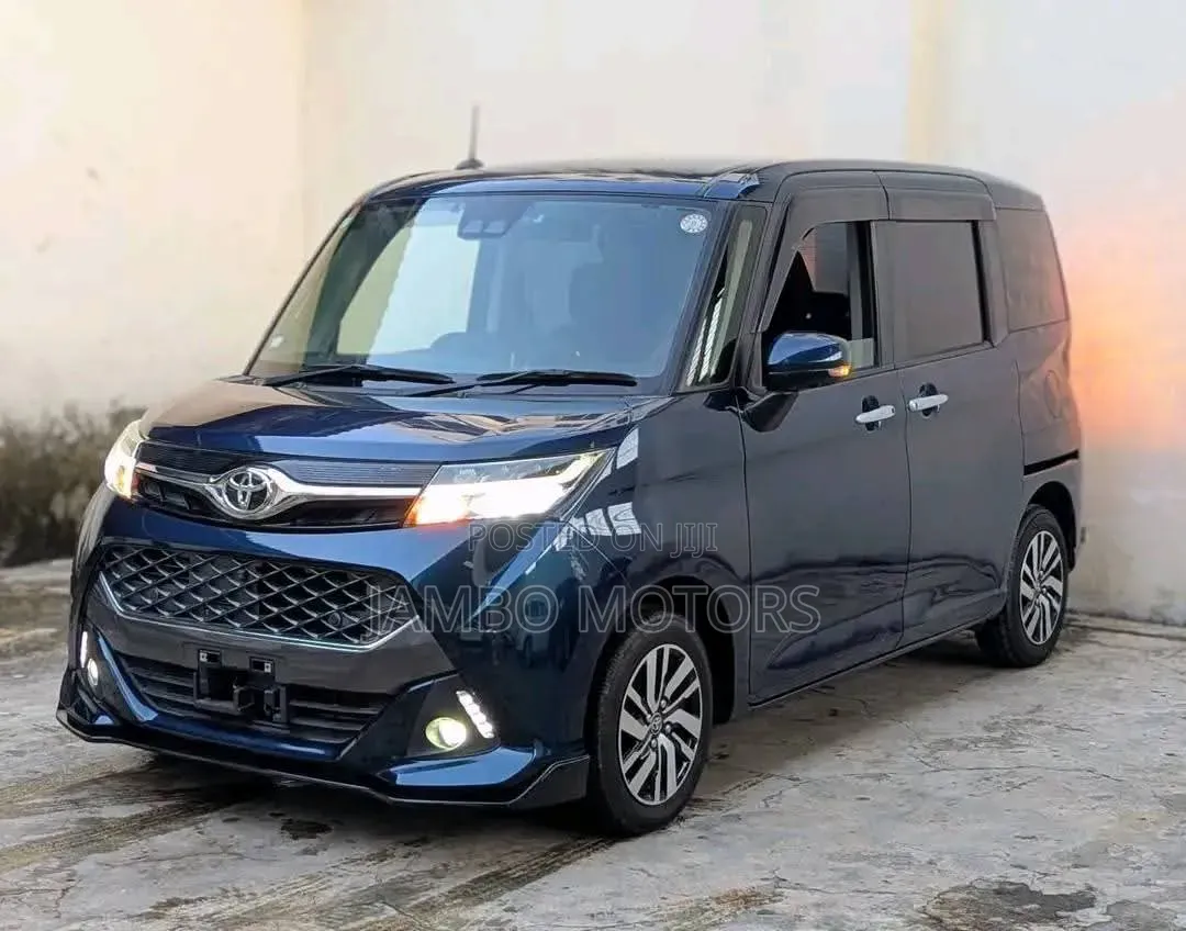 Toyota Tank 1.0 FWD 2020 Blue