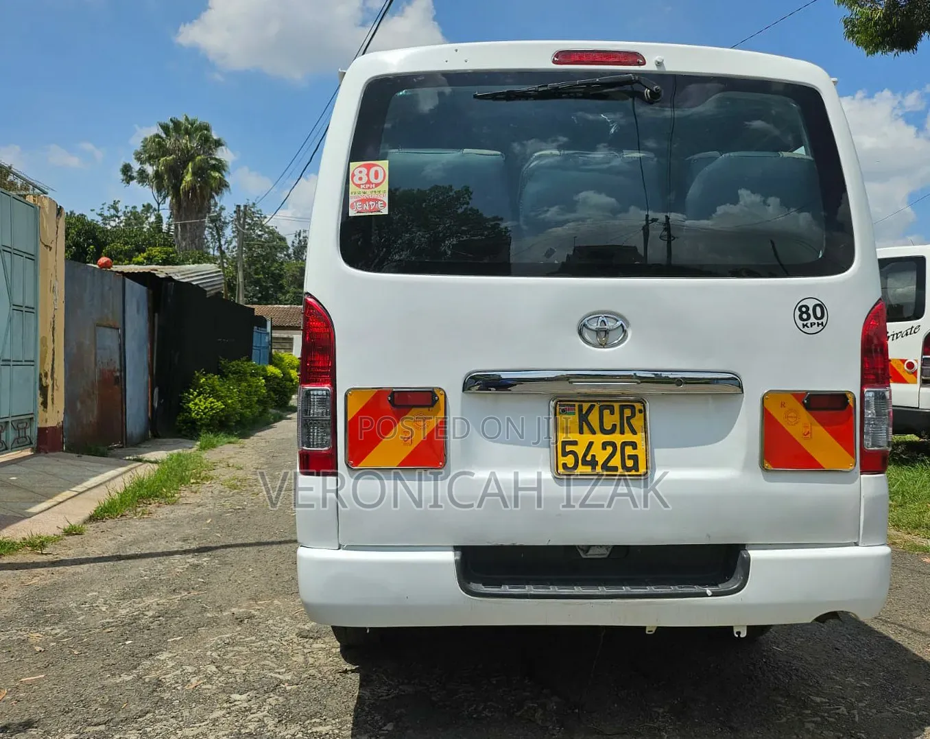 Toyota HiAce 2011 White