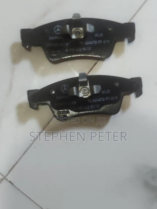 Mercedes Brake Pads - thumbnail 3