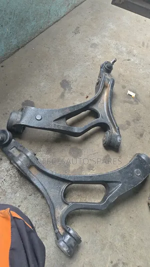 Volkswagen Touareg Front Lower Control Arm