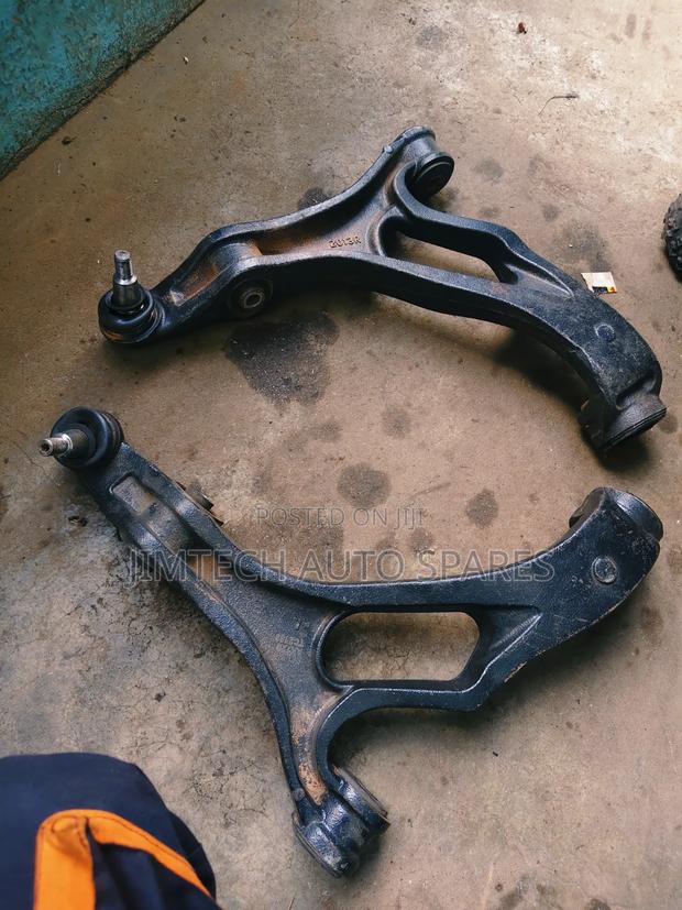 Volkswagen Touareg Front Lower Control Arm - thumbnail 2