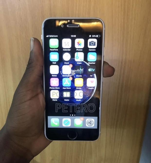Apple iPhone 6 64 GB Black - main view