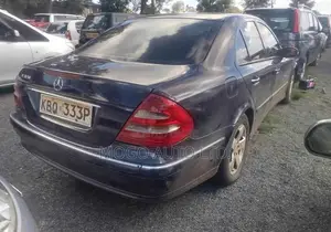 Mercedes-Benz E320 2004 Blue