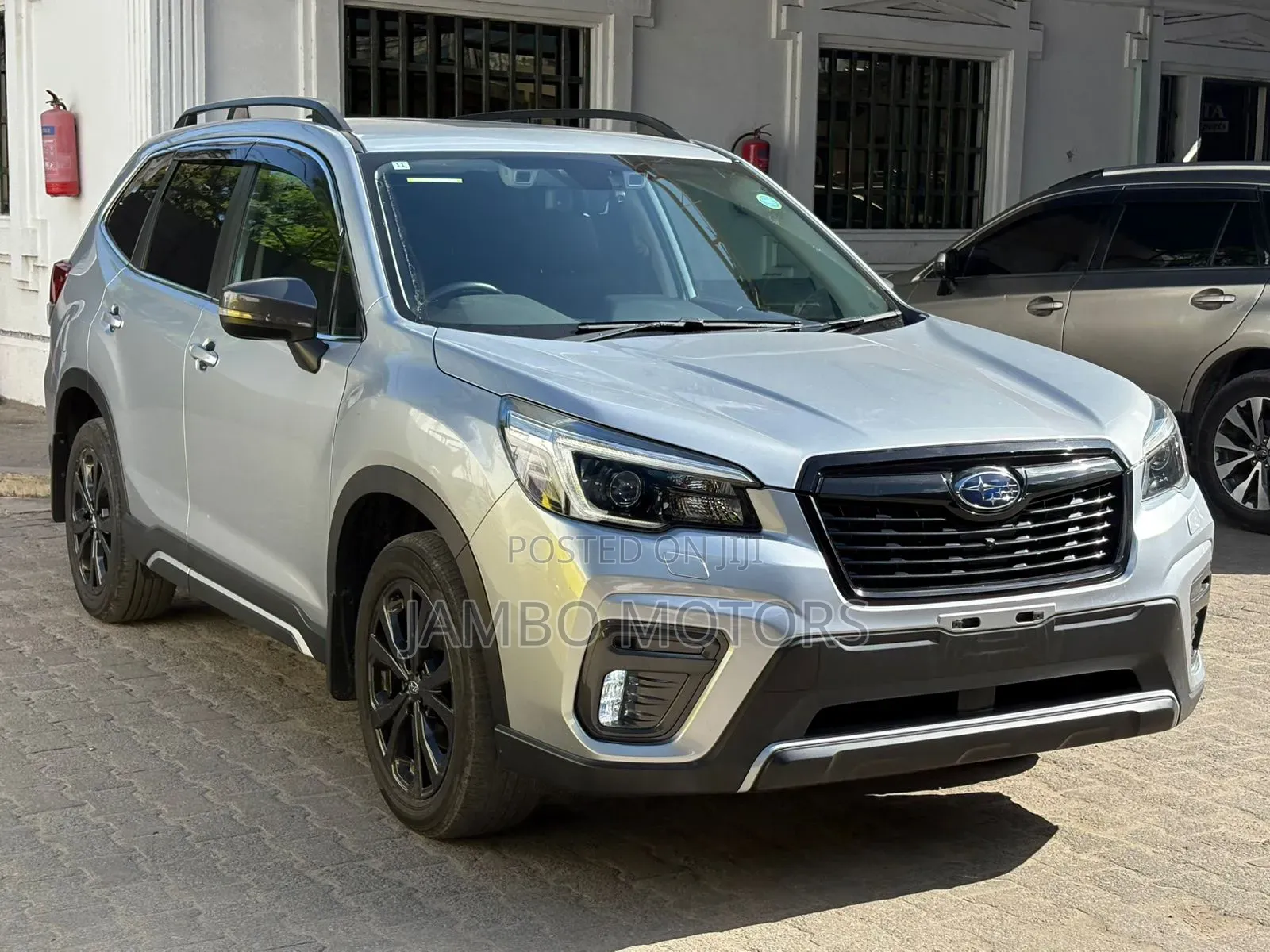 Subaru Forester Premium AWD 2020 Silver