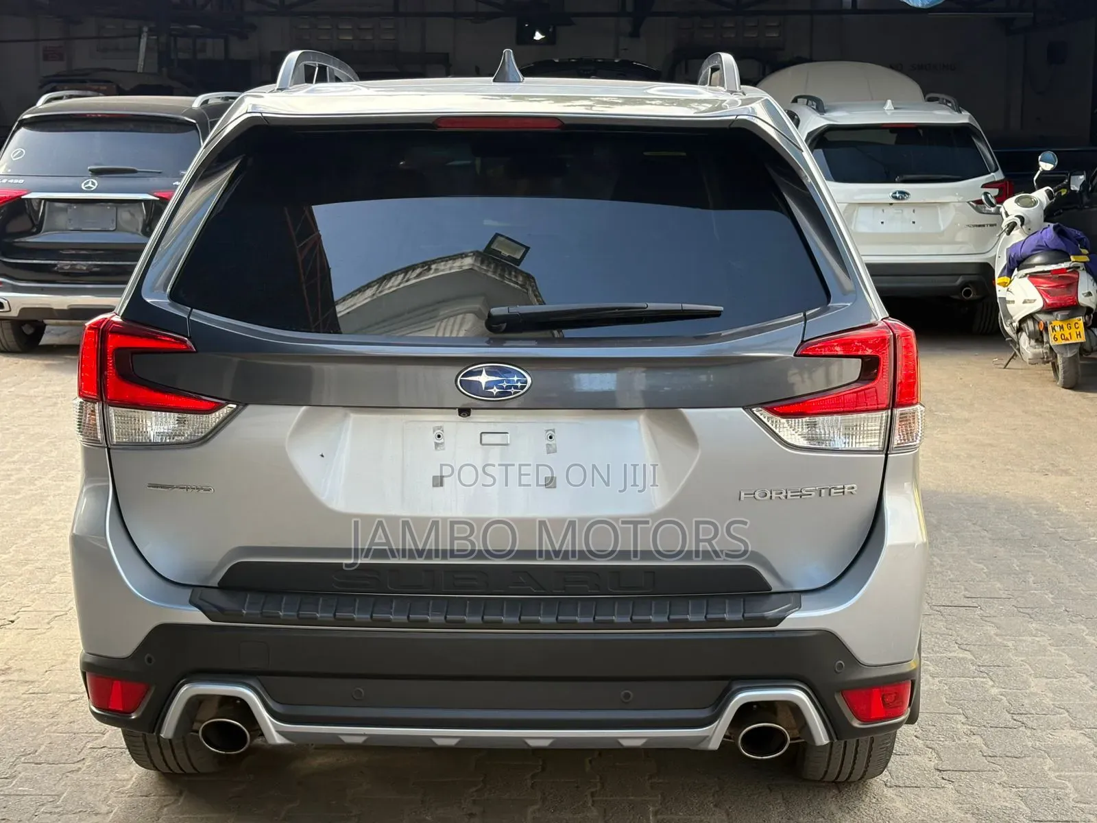 Subaru Forester Premium AWD 2020 Silver