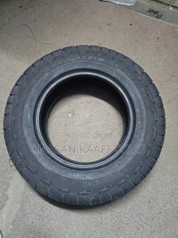 205r16c Threea Tyre Alltrein - thumbnail 3