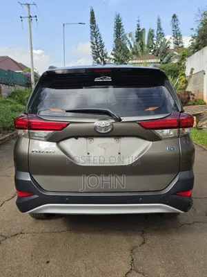 Toyota Rush 1.5 RWD 2019 Gray