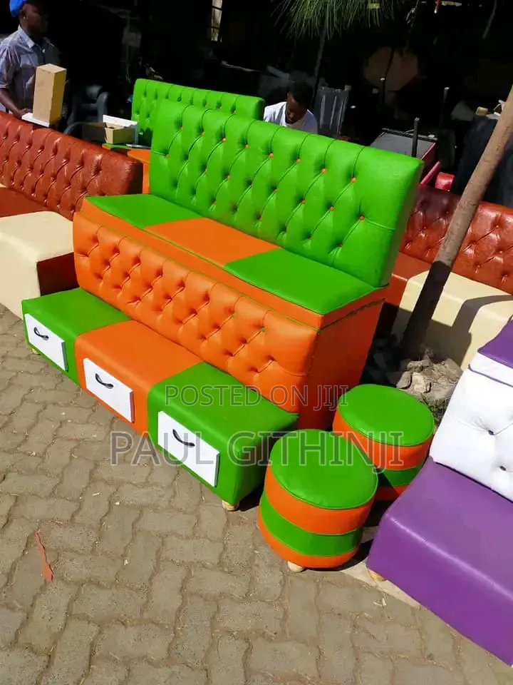 Unique Pedicure Seat