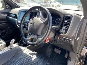 Mitsubishi Outlander 2019