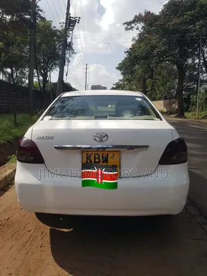 Toyota Belta 2007 White