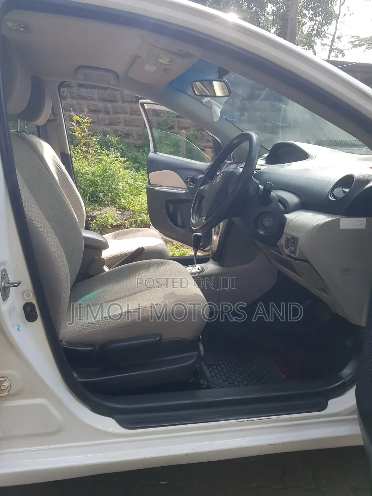 Toyota Belta 2007 White