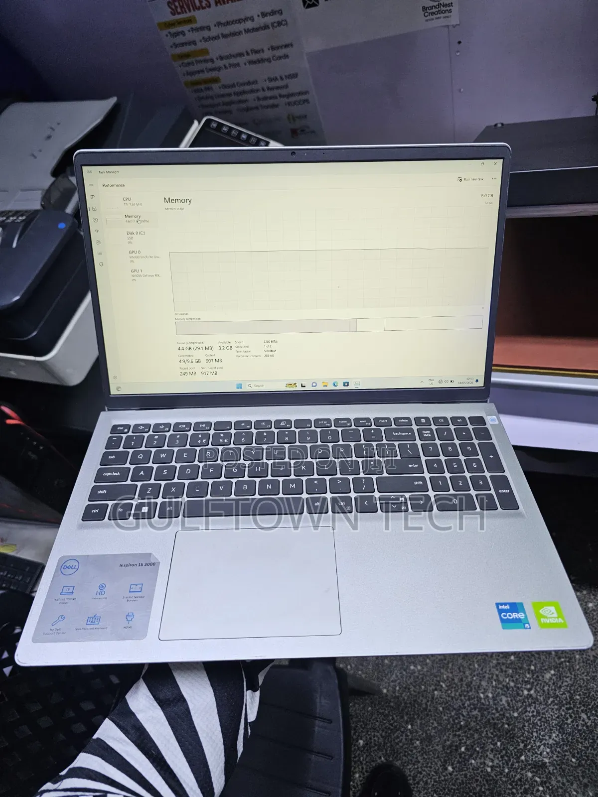 Laptop Dell Inspiron 15 8GB Intel Core i5 SSD 512GB