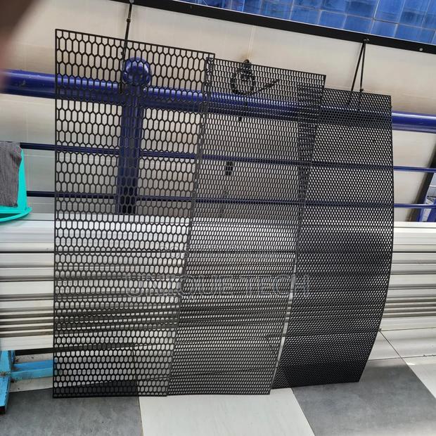 Plastic Car Grill Mesh