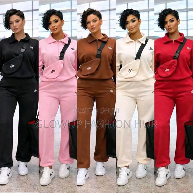 Sweatsuit Set - thumbnail 9