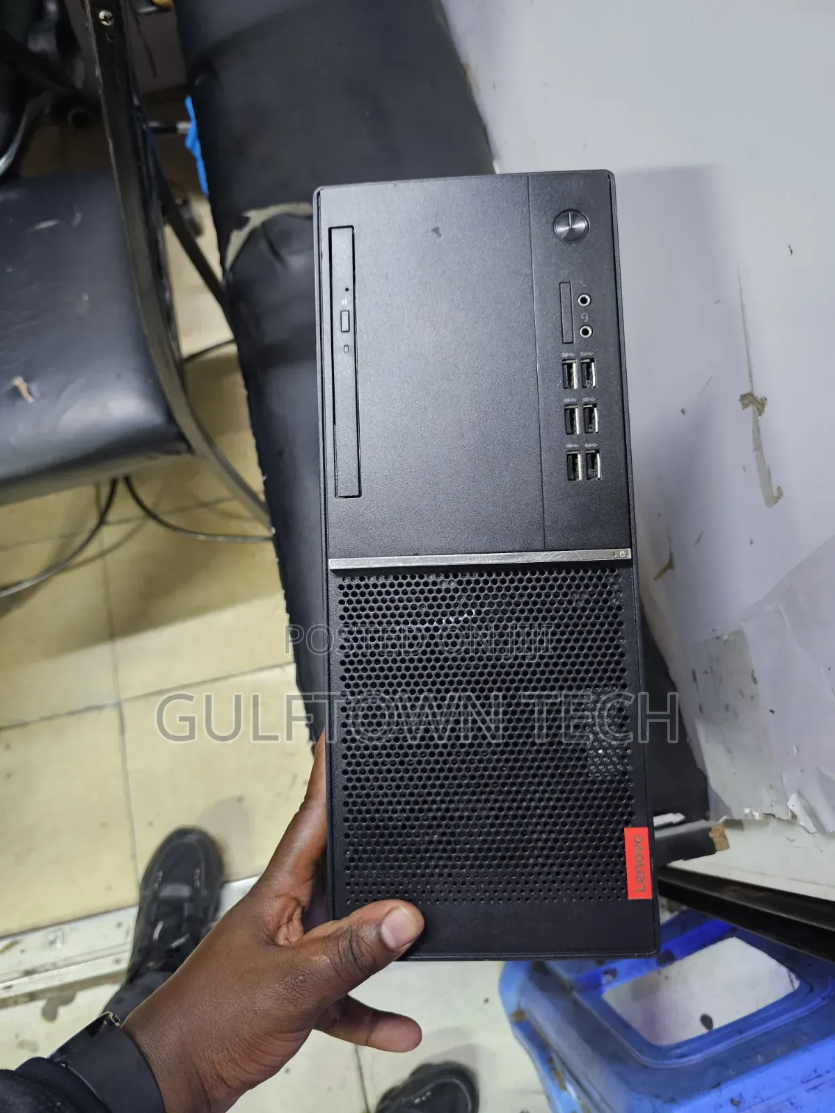 Desktop Computer Lenovo V530 8GB Intel Core i7 SSD 256GB