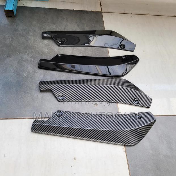 2pcs Carbon Fiber/Black Universal Rear Bumper Lip Splitters