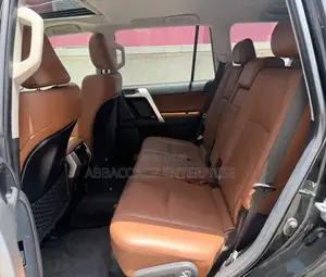 Toyota Land Cruiser Prado 2021 Black