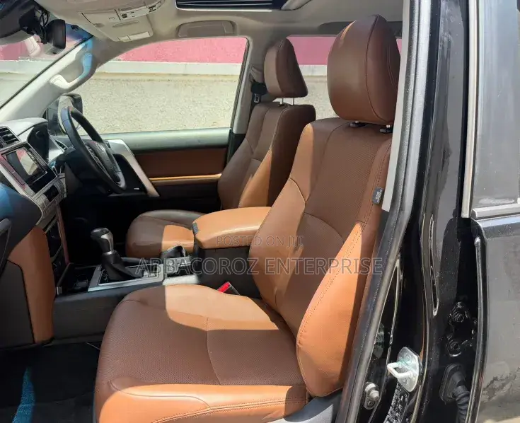 Toyota Land Cruiser Prado 2021 Black