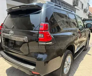 Toyota Land Cruiser Prado 2021 Black