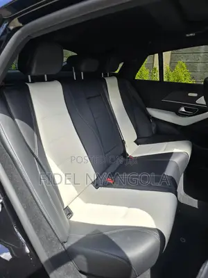 Mercedes-Benz GLE-Class GLE 400d 4MATIC 2021 Black